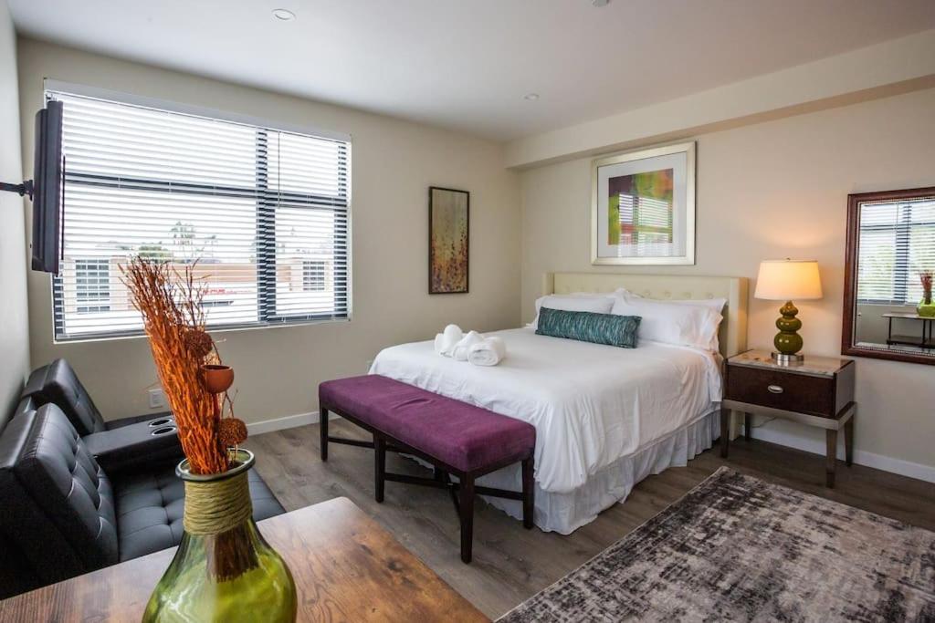 Next To San Diego Downtown - Cali King Size Studio Exterior foto