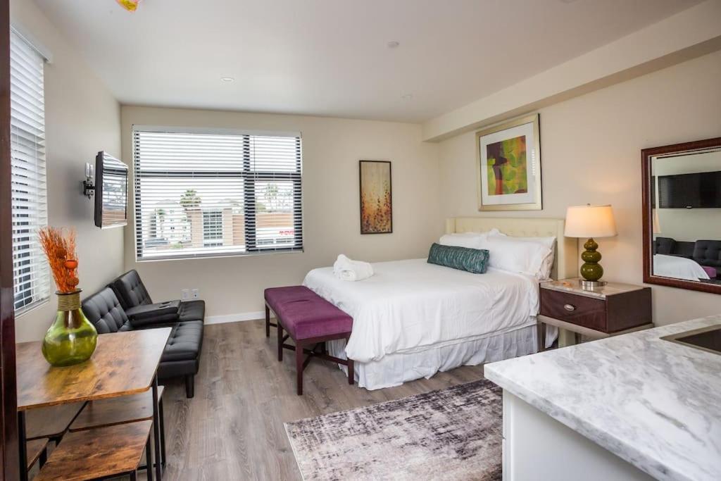 Next To San Diego Downtown - Cali King Size Studio Exterior foto